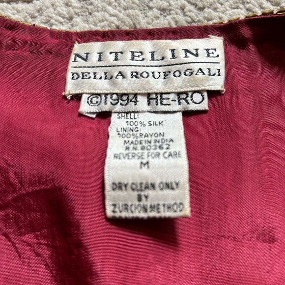 Niteline Della Roufogali SILK Wine/ Gold BEADED CROPPED EVENING JACKET! - Picture 10 of 12